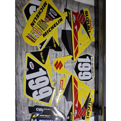 Suzuki RM 125-250 01-12 Travis Pastrana replika sada samolep