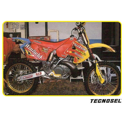 potah sedla pro RM 99-00  Team Suzuki 99 červená/černá
