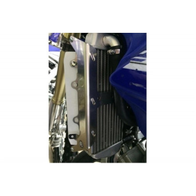 Kryty chladičů AXP pasují na YZ 125 02-21