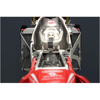Kryty chladičů AXP pasují na CRF 450 21-24 250 22-24