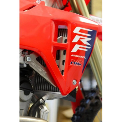Výztuhy chladičů Works Connection pasují na CRF 450 25- 250 25-